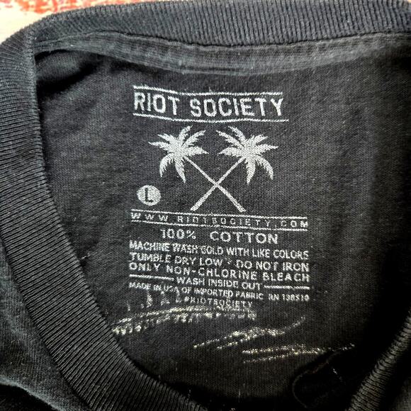 Riot Society Men Black Long Sleeve T-Shirt L Panda Rose Goblincore Asian Samurai - Picture 5 of 9